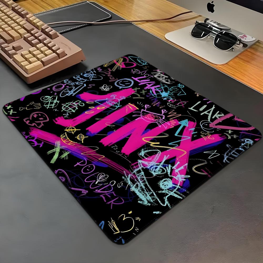 Jinx Gaming Accessories - แผ่นรองเมาส์ Arcane League L-LOL Jinx ลายการ์ตูน